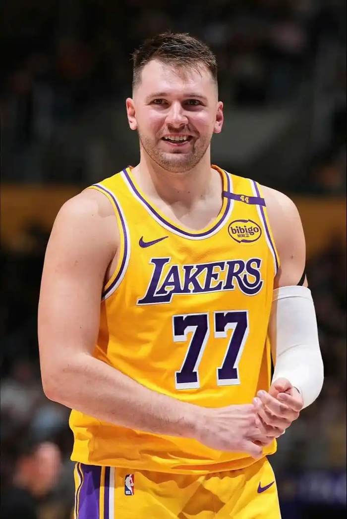 东契奇坎宁安成功申诉，爱德华兹遭拒，NBA赛季